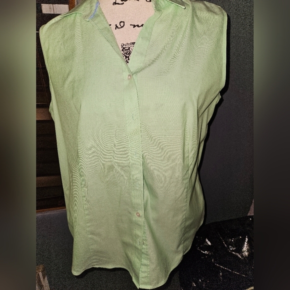 Talbots Tops - Talbots Womans Light Green Sleeveless Blouse Size 16